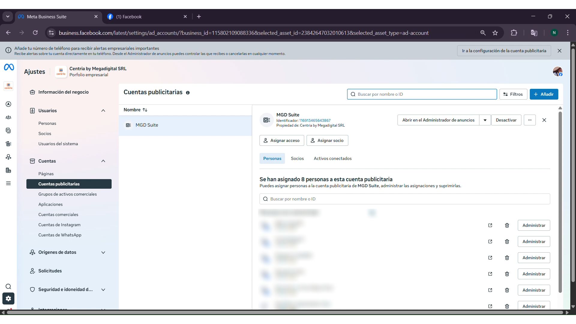 Detalles de cuenta y gestión de personas